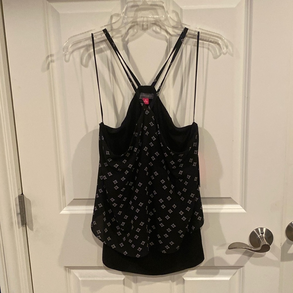 Medium Vince Camino Black top - new with tags